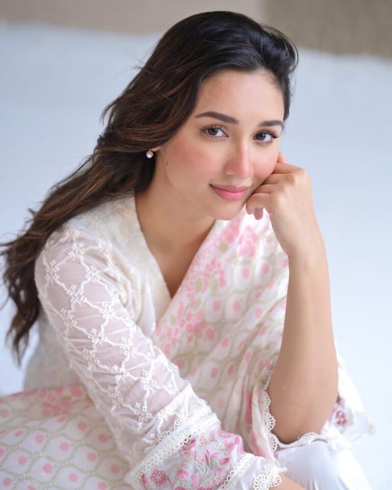 WhatsApp Image 2025-01-28 at 10.44.51 AM