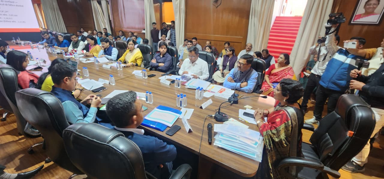 WhatsApp Image 2025-11-28 at 1.21.38 PM