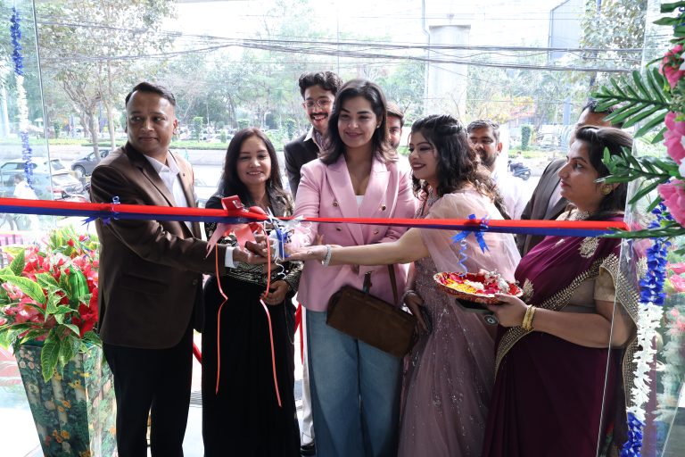 (L-R) - Mr. Sandeep Jain, Dealer Principle, Sanskar Motors_ Ms. Arzoo Al...