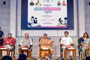 रेखा गुप्ता ने 75 सीएम श्री सरकारी विद्यालयों में हेरिटेज क्लबों की स्थापना का किया शुभारंभ