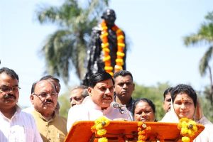 महात्मा गांधी के स्वदेशी और आत्मनिर्भरता के विचारों को आगे बढ़ा रहे प्रधानमंत्री श्री मोदी : मुख्यमंत्री डॉ. यादव